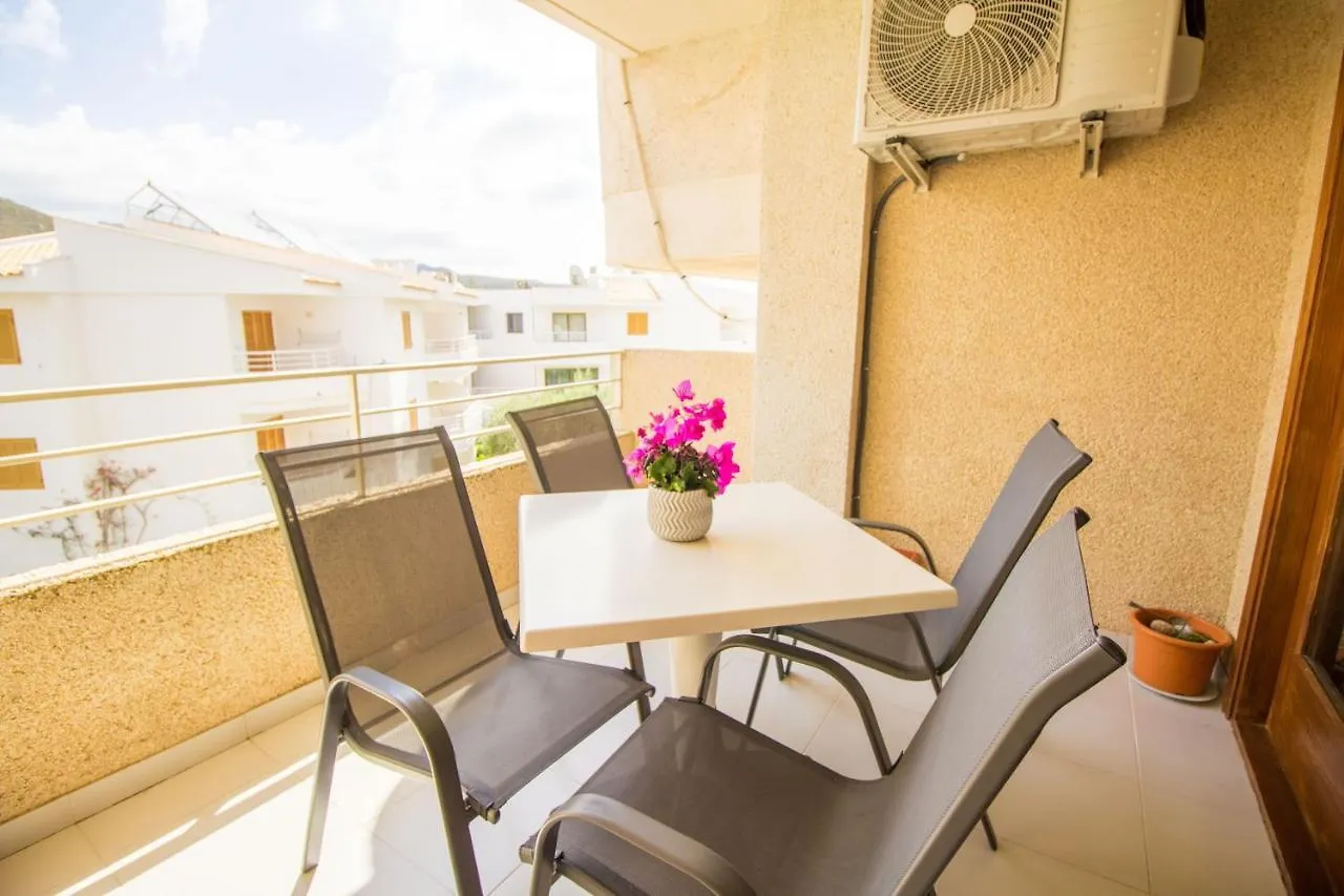 Beautiful Apartment Recently Renovated With Wifi And A C Port de Pollenca